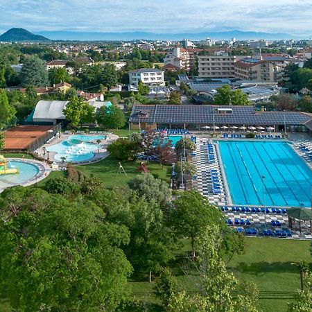 Hotel Petrarca Terme Montegrotto Terme Exteriör bild