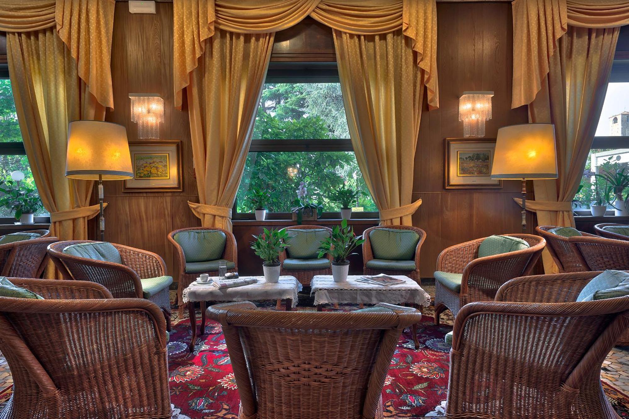Hotel Petrarca Terme Montegrotto Terme Exteriör bild