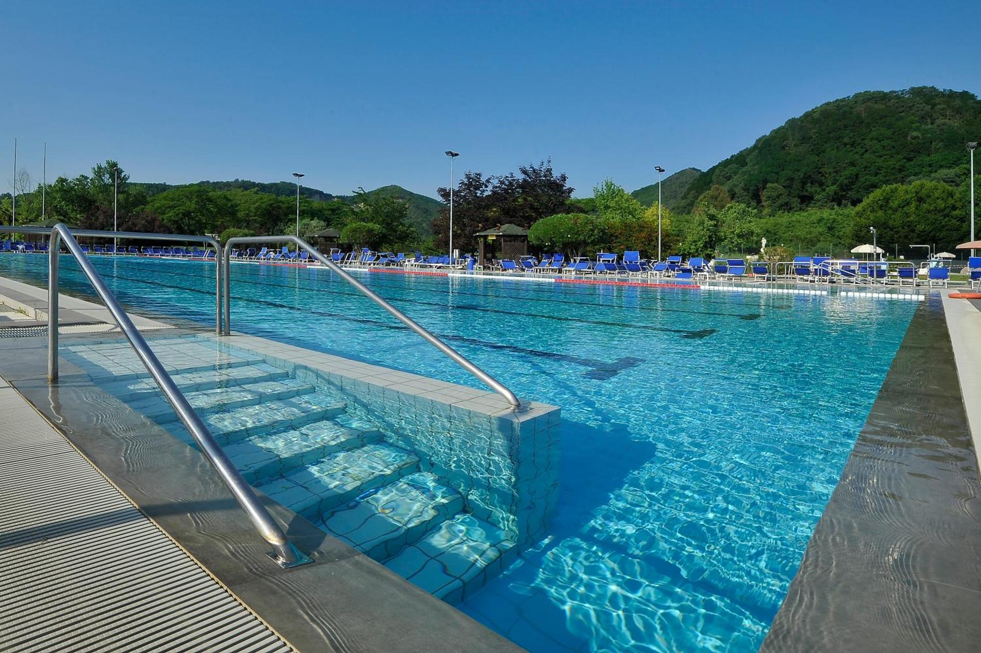 Hotel Petrarca Terme Montegrotto Terme Exteriör bild