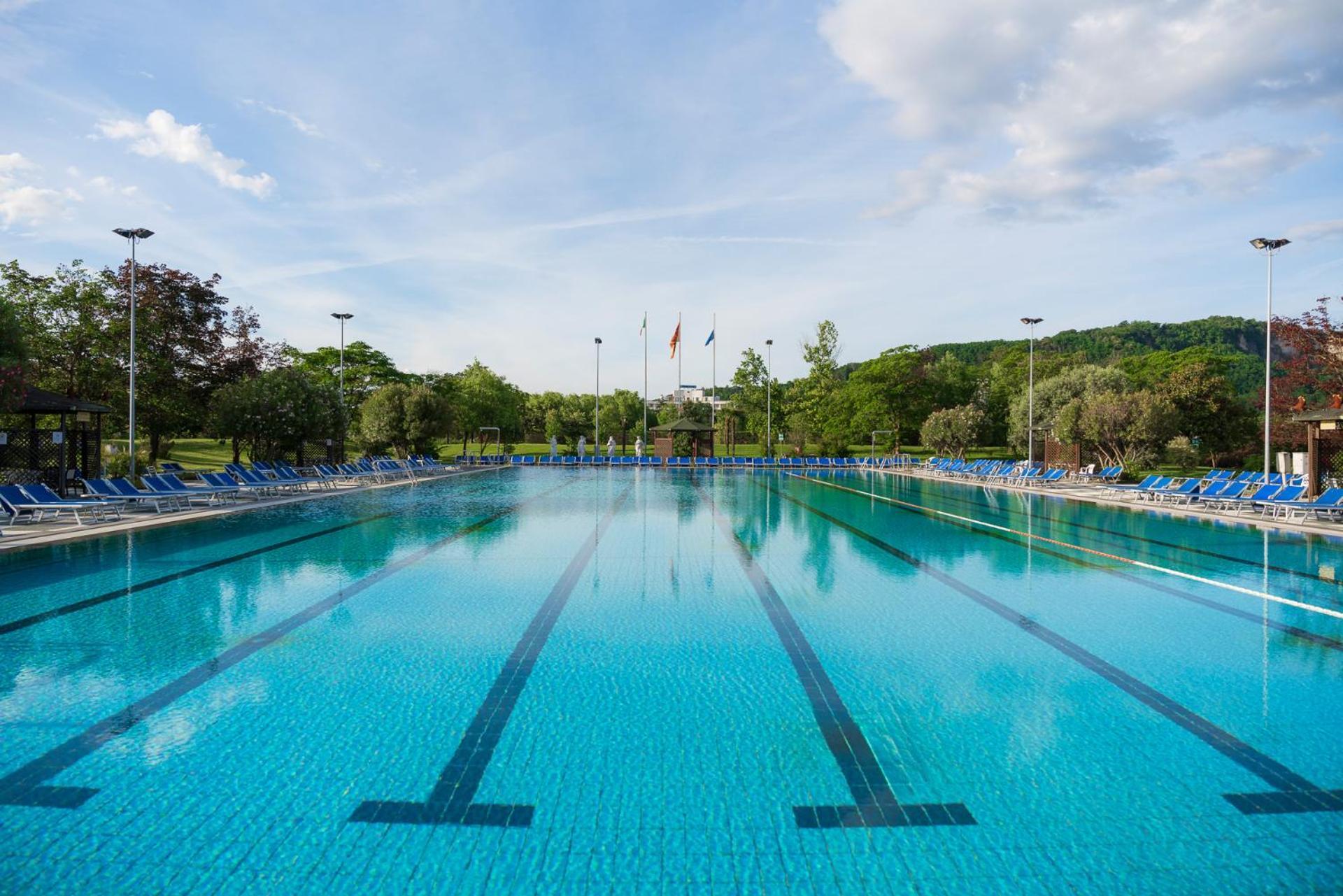 Hotel Petrarca Terme Montegrotto Terme Exteriör bild