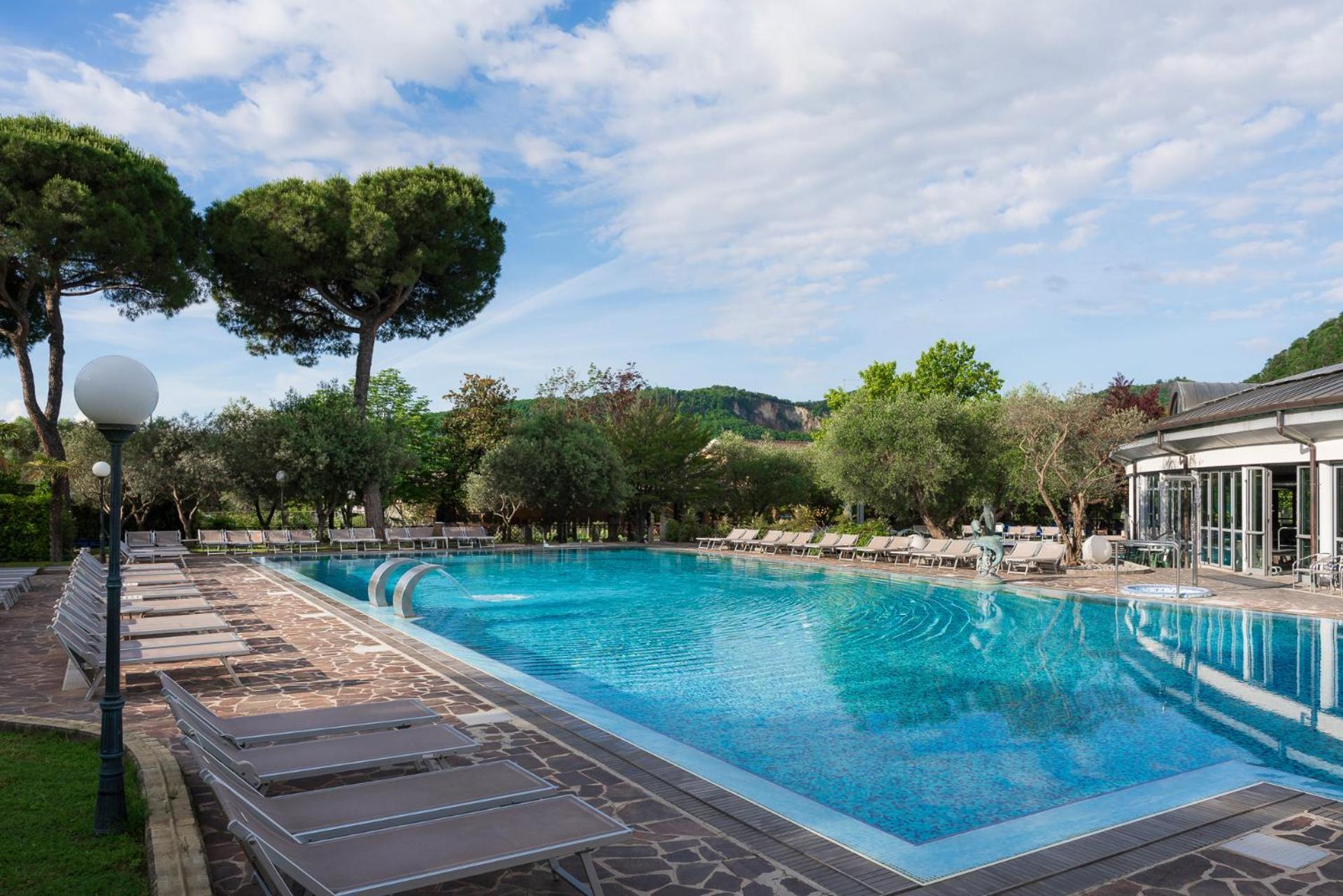 Hotel Petrarca Terme Montegrotto Terme Exteriör bild