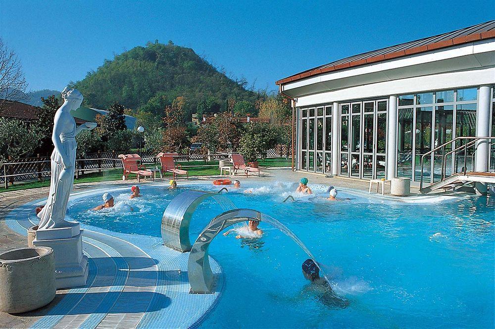 Hotel Petrarca Terme Montegrotto Terme Exteriör bild