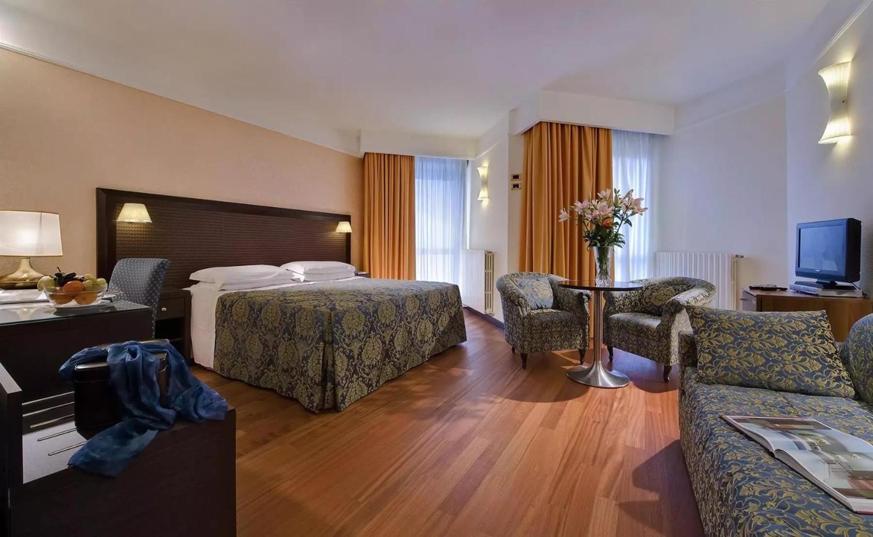 Hotel Petrarca Terme Montegrotto Terme Exteriör bild